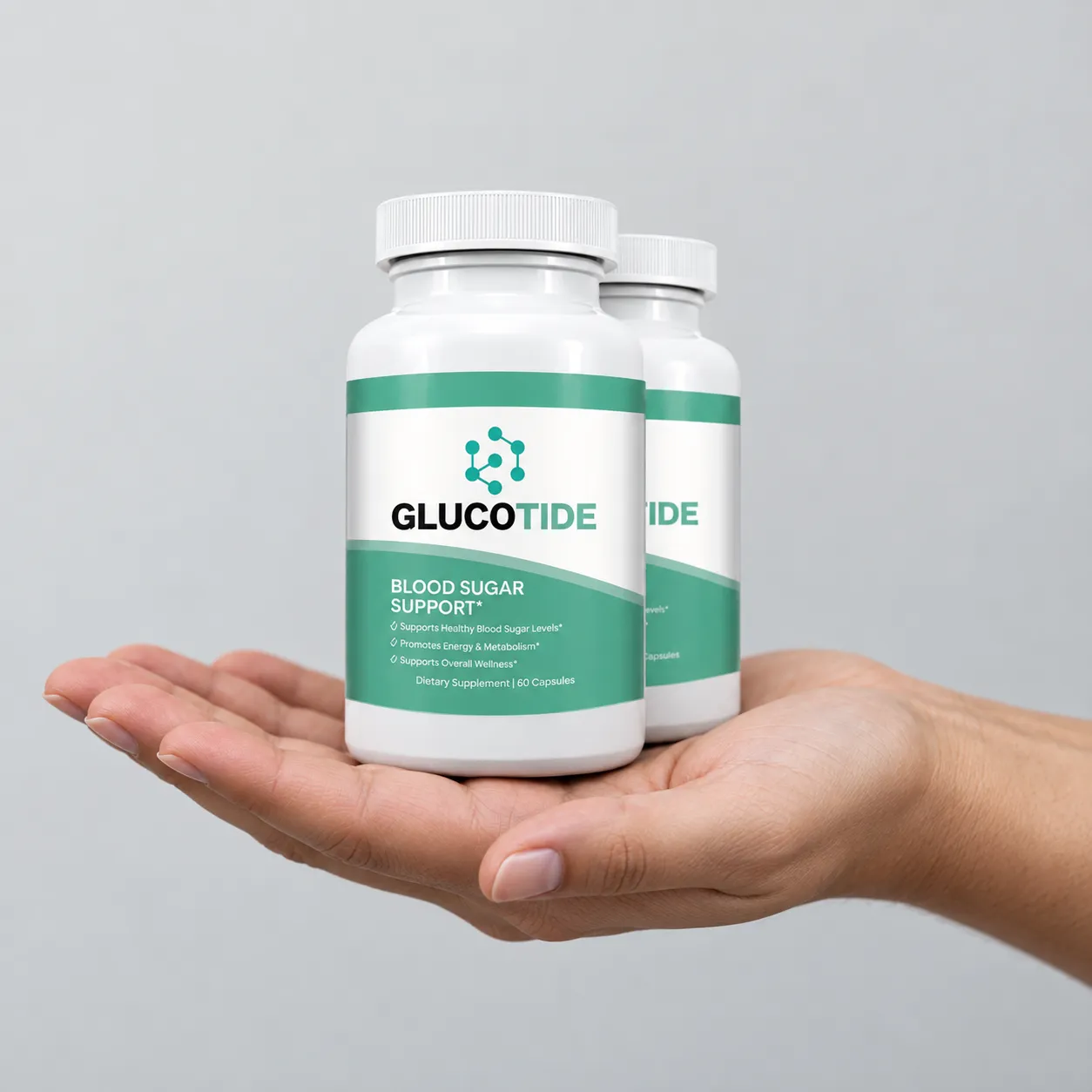 Glucotide — the package held in a hand
